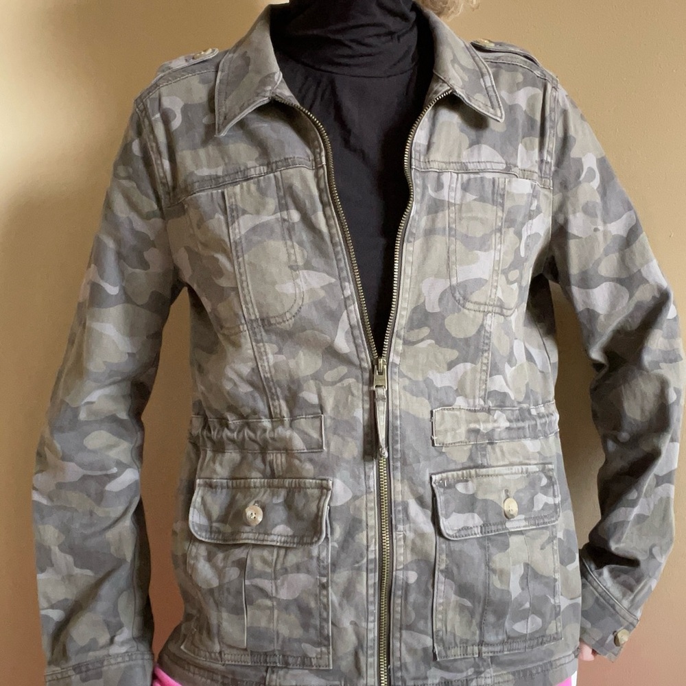 Express Gray/Olive Utility Jacket with Camouflage Pattern - Picture 4 of 6